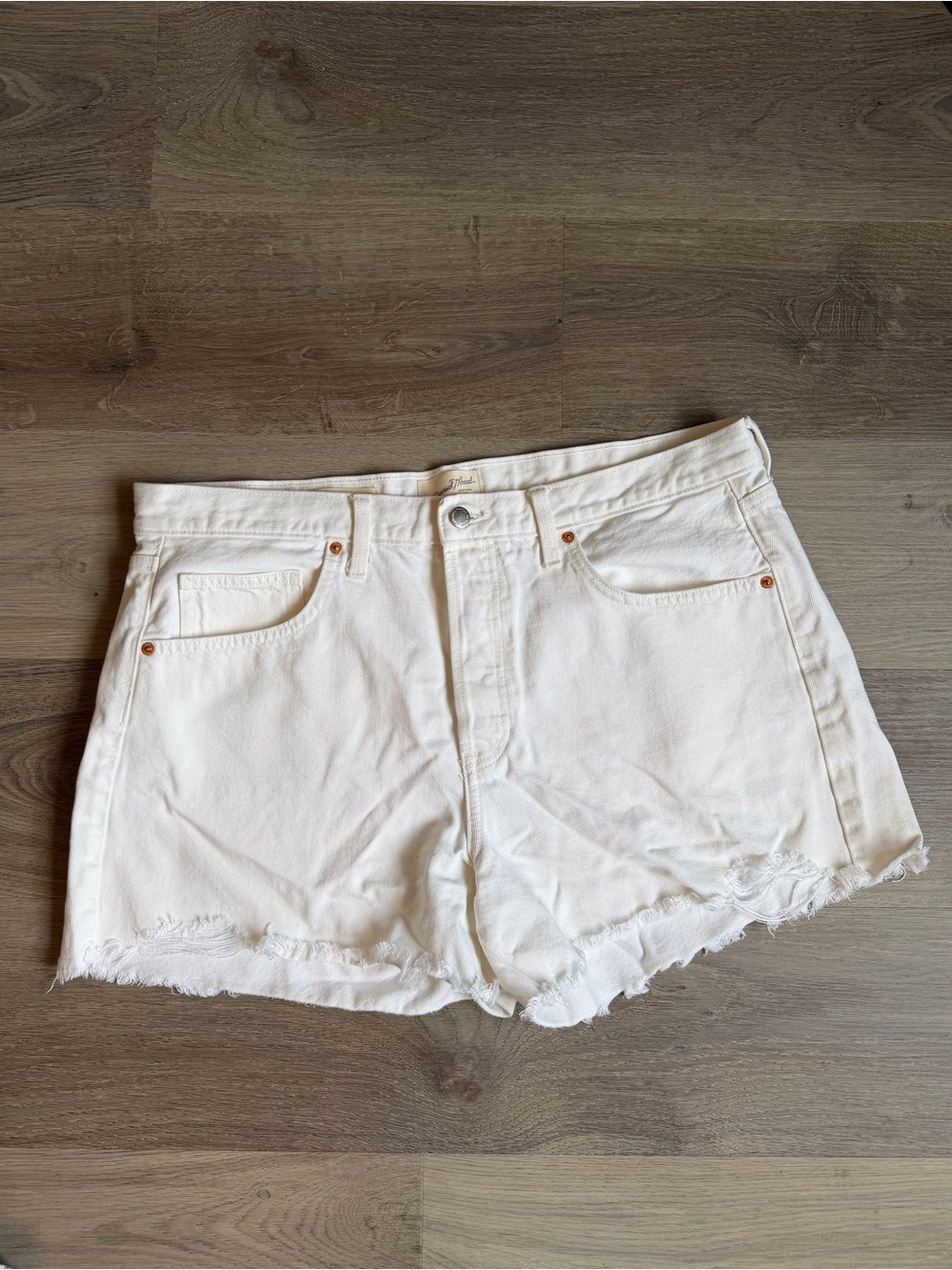 Universal Thread 90s Baggy Shorts White Denim Raw Hem Size 14
